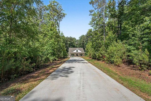 1381 Star Point Road, Carrollton, GA 30116