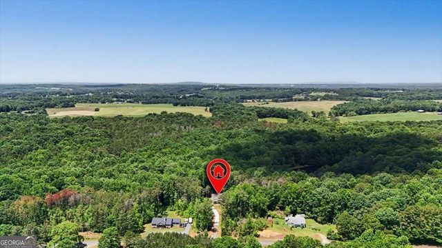 1381 Star Point Road, Carrollton, GA 30116