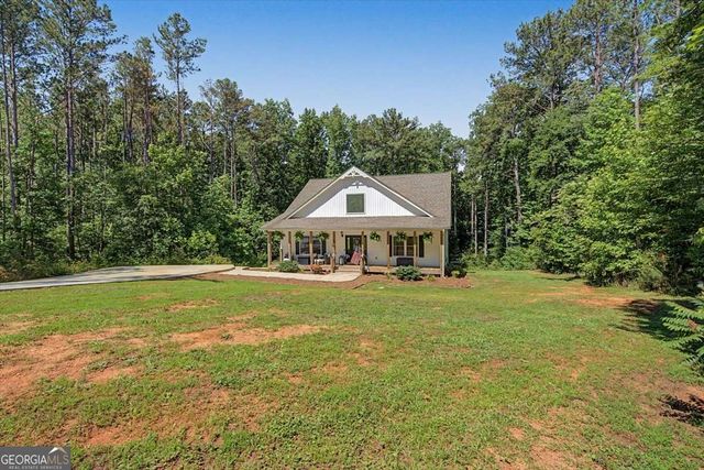1381 Star Point Road, Carrollton, GA 30116