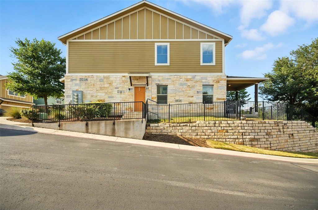 516 E Slaughter LN 3204, Austin, TX 78744