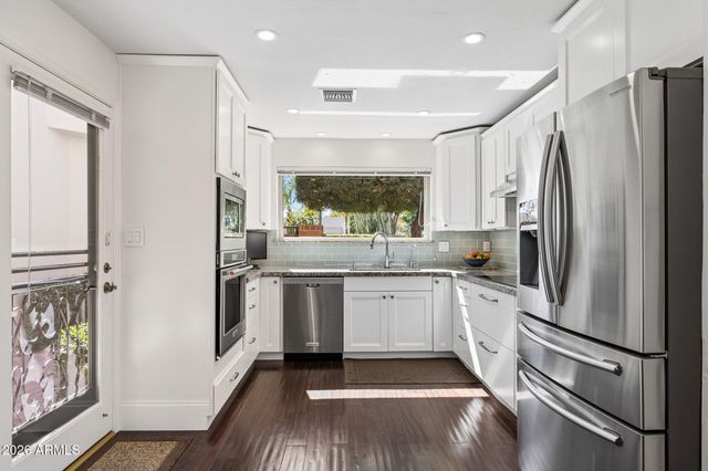 9411 N 87TH Way, Scottsdale, AZ 85258