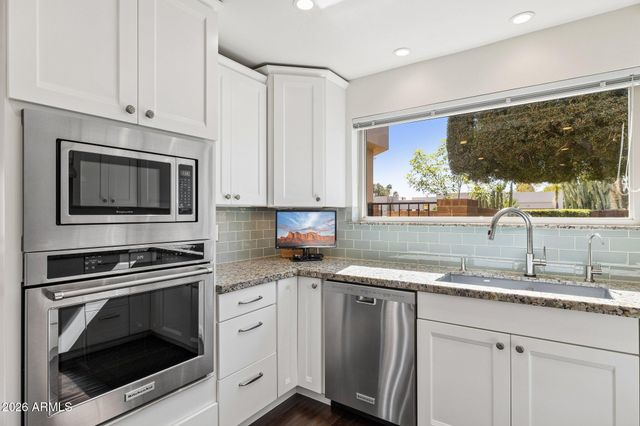 9411 N 87TH Way, Scottsdale, AZ 85258