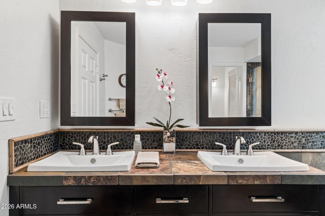 9411 N 87TH Way, Scottsdale, AZ 85258