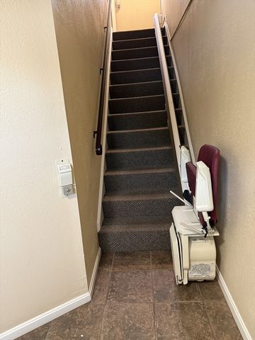 39 Lantern Lane 4, Dracut, MA 01826