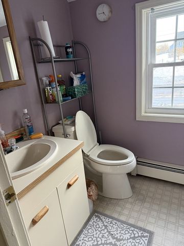 39 Lantern Lane 4, Dracut, MA 01826