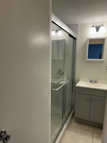 620 NW 13th Street 15, Boca Raton, FL 33486
