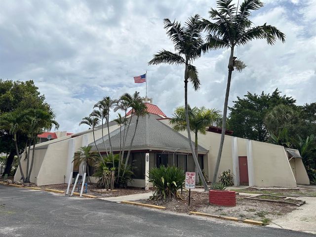 620 NW 13th Street 15, Boca Raton, FL 33486
