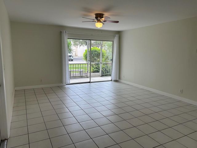 620 NW 13th Street 15, Boca Raton, FL 33486
