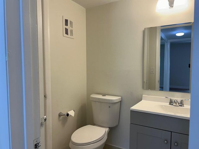 620 NW 13th Street 15, Boca Raton, FL 33486