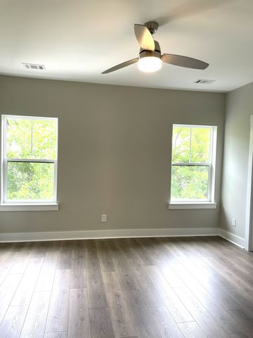 224 Stonecrest Cir, Nashville, TN 37209