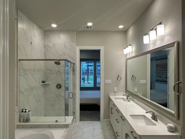 8409 Soaring Sky Lane, Houston, TX 77063