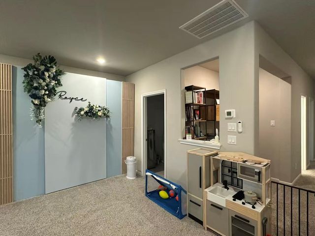 8409 Soaring Sky Lane, Houston, TX 77063