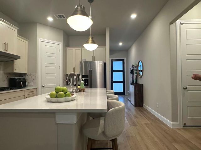 8409 Soaring Sky Lane, Houston, TX 77063