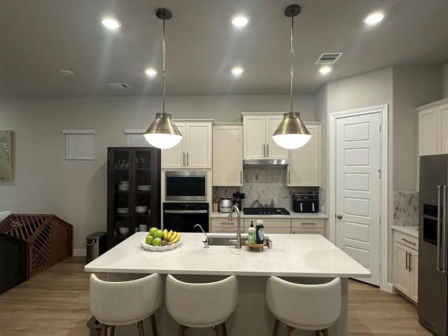 8409 Soaring Sky Lane, Houston, TX 77063