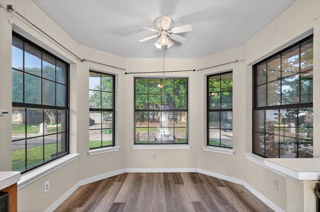 6217 Fairlane Drive, Arlington, TX 76001