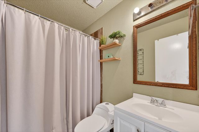 6217 Fairlane Drive, Arlington, TX 76001