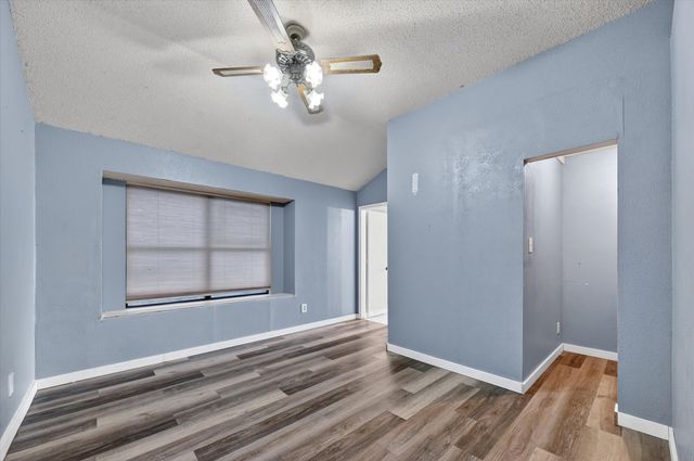 6217 Fairlane Drive, Arlington, TX 76001