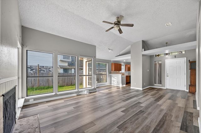 6217 Fairlane Drive, Arlington, TX 76001