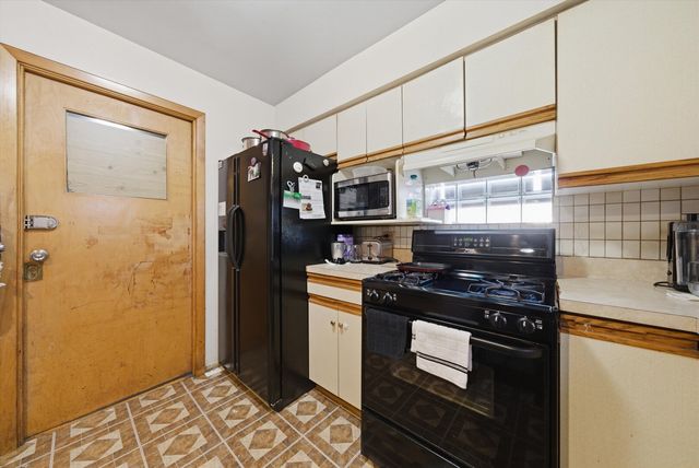 5433 S Homan Avenue, Chicago, IL 60632
