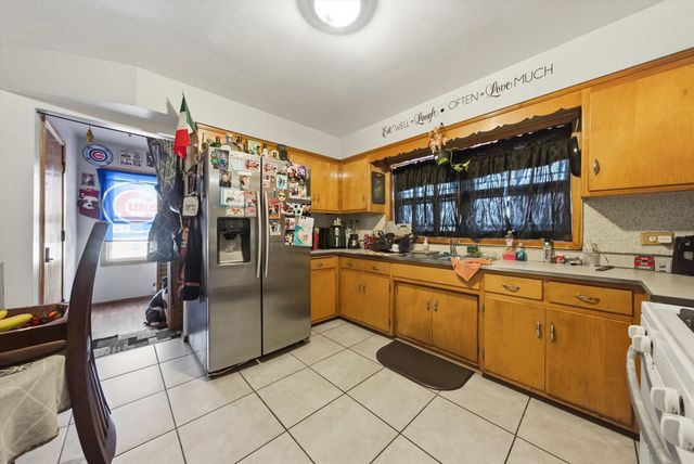 5433 S Homan Avenue, Chicago, IL 60632