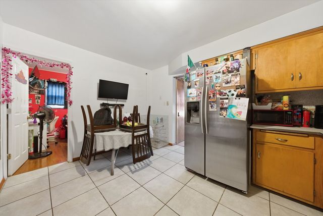 5433 S Homan Avenue, Chicago, IL 60632