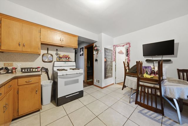 5433 S Homan Avenue, Chicago, IL 60632