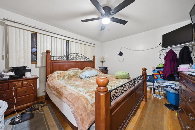 5433 S Homan Avenue, Chicago, IL 60632