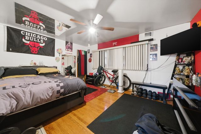 5433 S Homan Avenue, Chicago, IL 60632