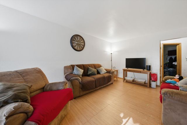 5433 S Homan Avenue, Chicago, IL 60632