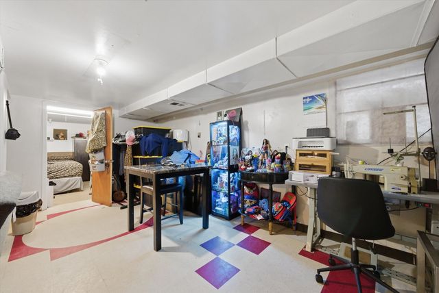5433 S Homan Avenue, Chicago, IL 60632