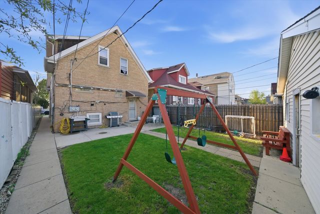 5433 S Homan Avenue, Chicago, IL 60632