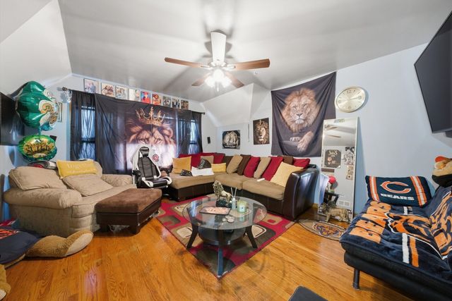 5433 S Homan Avenue, Chicago, IL 60632