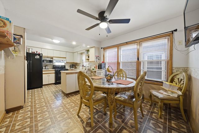 5433 S Homan Avenue, Chicago, IL 60632