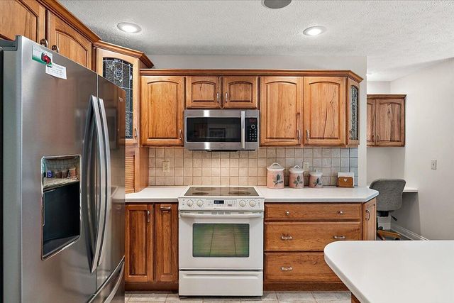 71370 Forest Eagle Lane, Niles, MI 49120