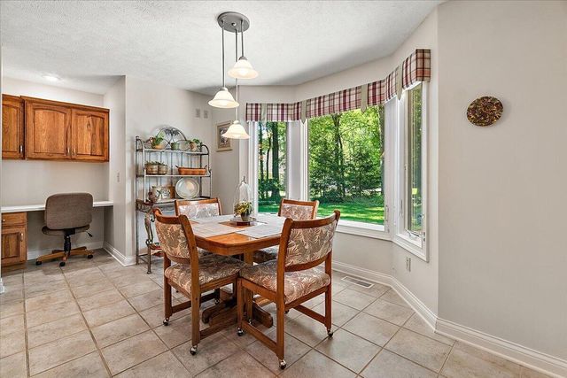 71370 Forest Eagle Lane, Niles, MI 49120