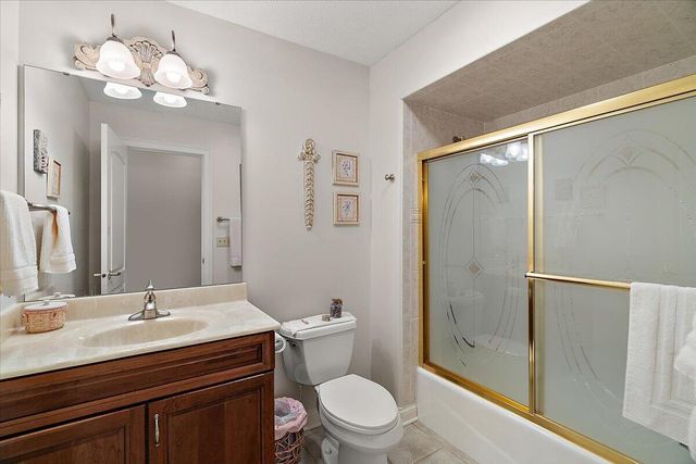 71370 Forest Eagle Lane, Niles, MI 49120