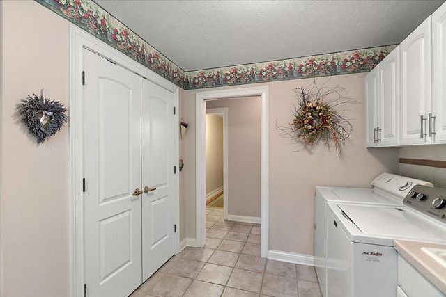71370 Forest Eagle Lane, Niles, MI 49120