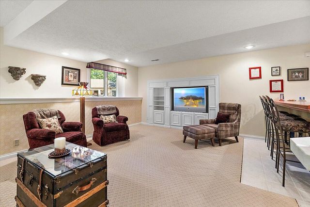 71370 Forest Eagle Lane, Niles, MI 49120