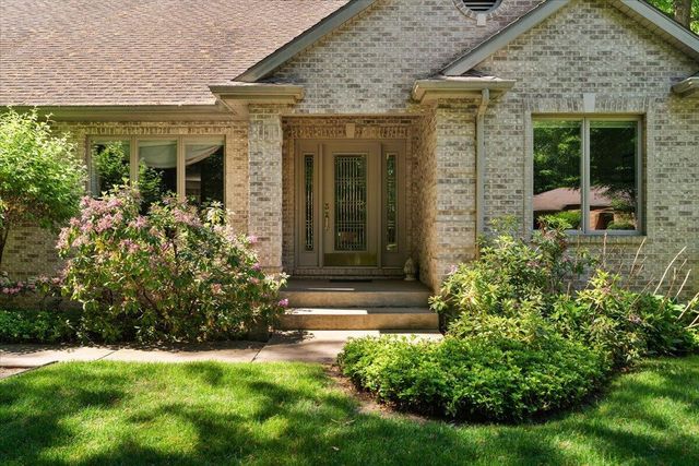 71370 Forest Eagle Lane, Niles, MI 49120