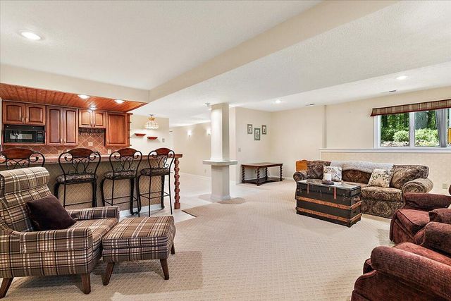 71370 Forest Eagle Lane, Niles, MI 49120