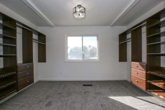 1817 Laurel Drive, Ontario, OR 97914
