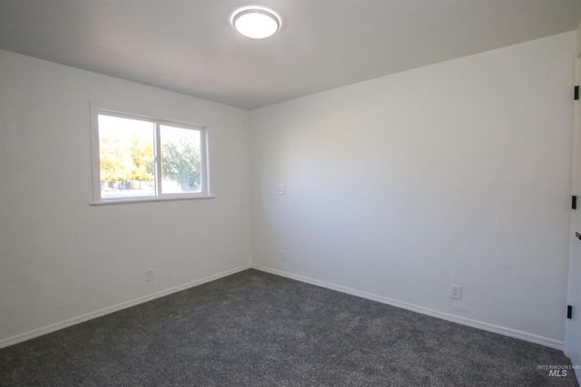 1817 Laurel Drive, Ontario, OR 97914