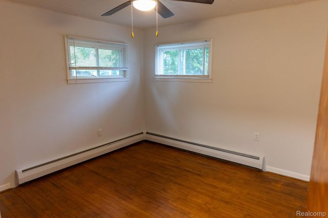 30446 Shiawassee Road, Farmington Hills, MI 48336