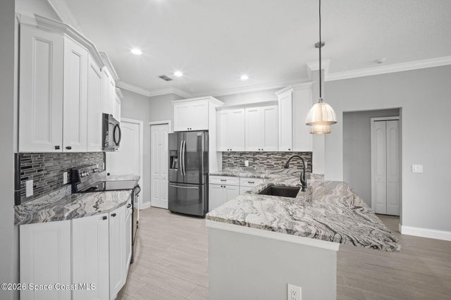 222 Sykes Loop Drive, Merritt Island, FL 32953