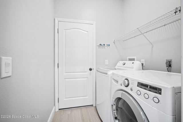 222 Sykes Loop Drive, Merritt Island, FL 32953