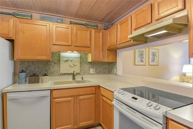 4153 S ATLANTIC AVENUE 107, New Smyrna Beach, FL 32169