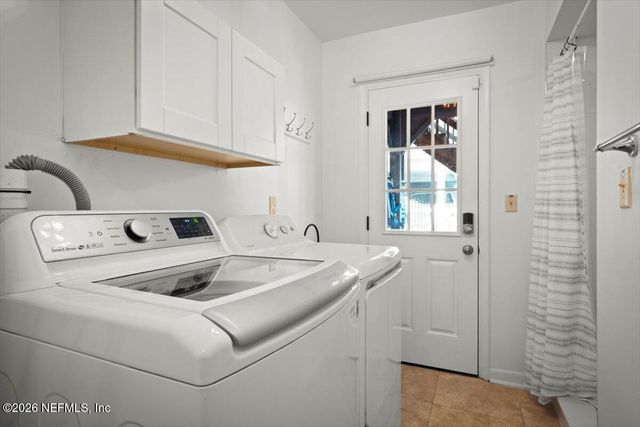 1207 2ND Street S, Jacksonville Beach, FL 32250