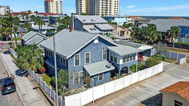 1207 2ND Street S, Jacksonville Beach, FL 32250