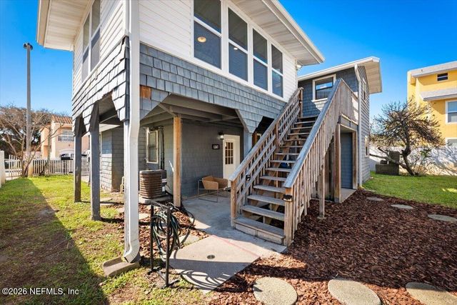 1207 2ND Street S, Jacksonville Beach, FL 32250