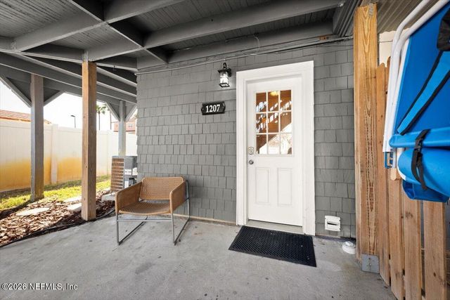 1207 2ND Street S, Jacksonville Beach, FL 32250